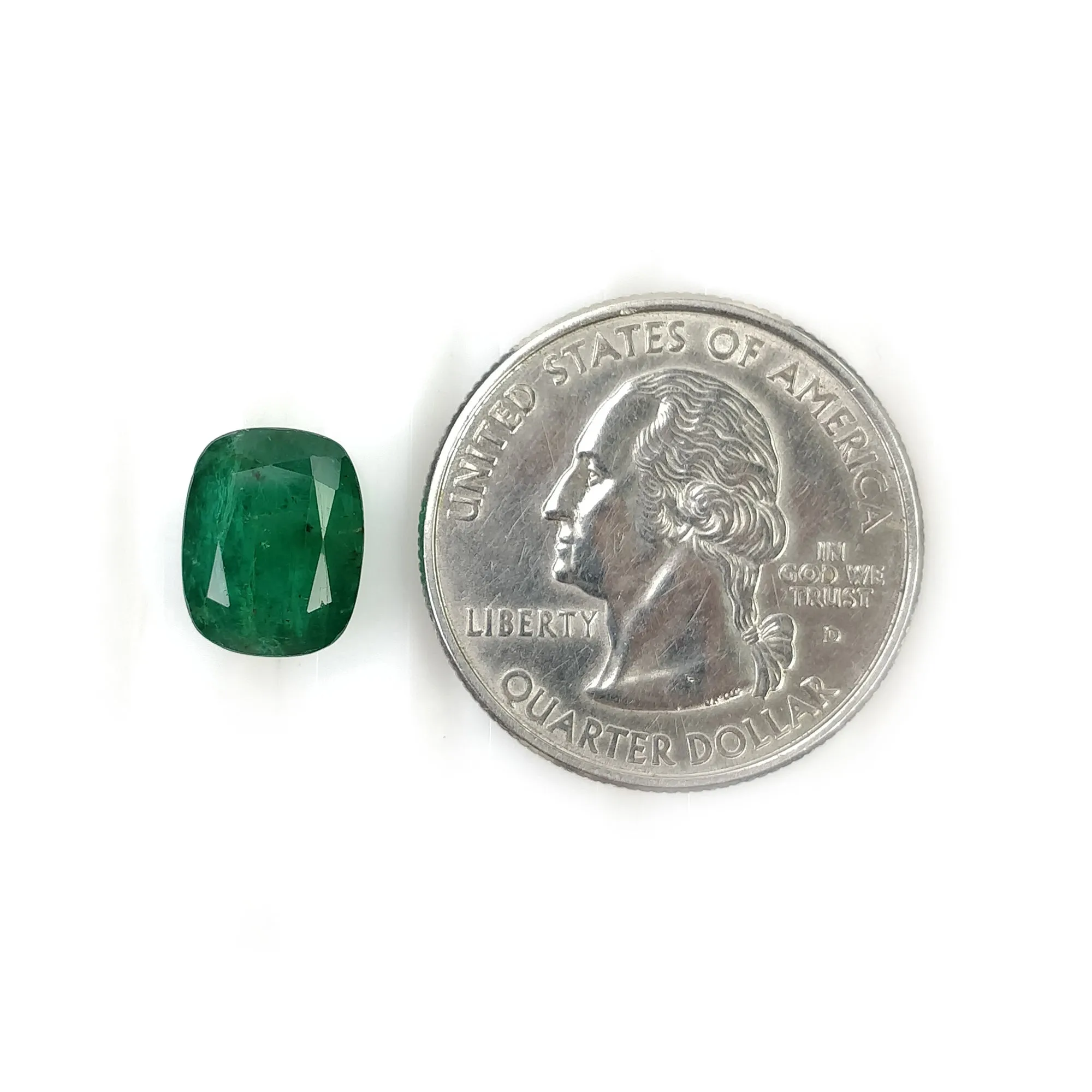 Emerald Gemstone Normal Cut : 4.45cts Natural Untreated Unheated Green Emerald Cushion Shape 11*9mm