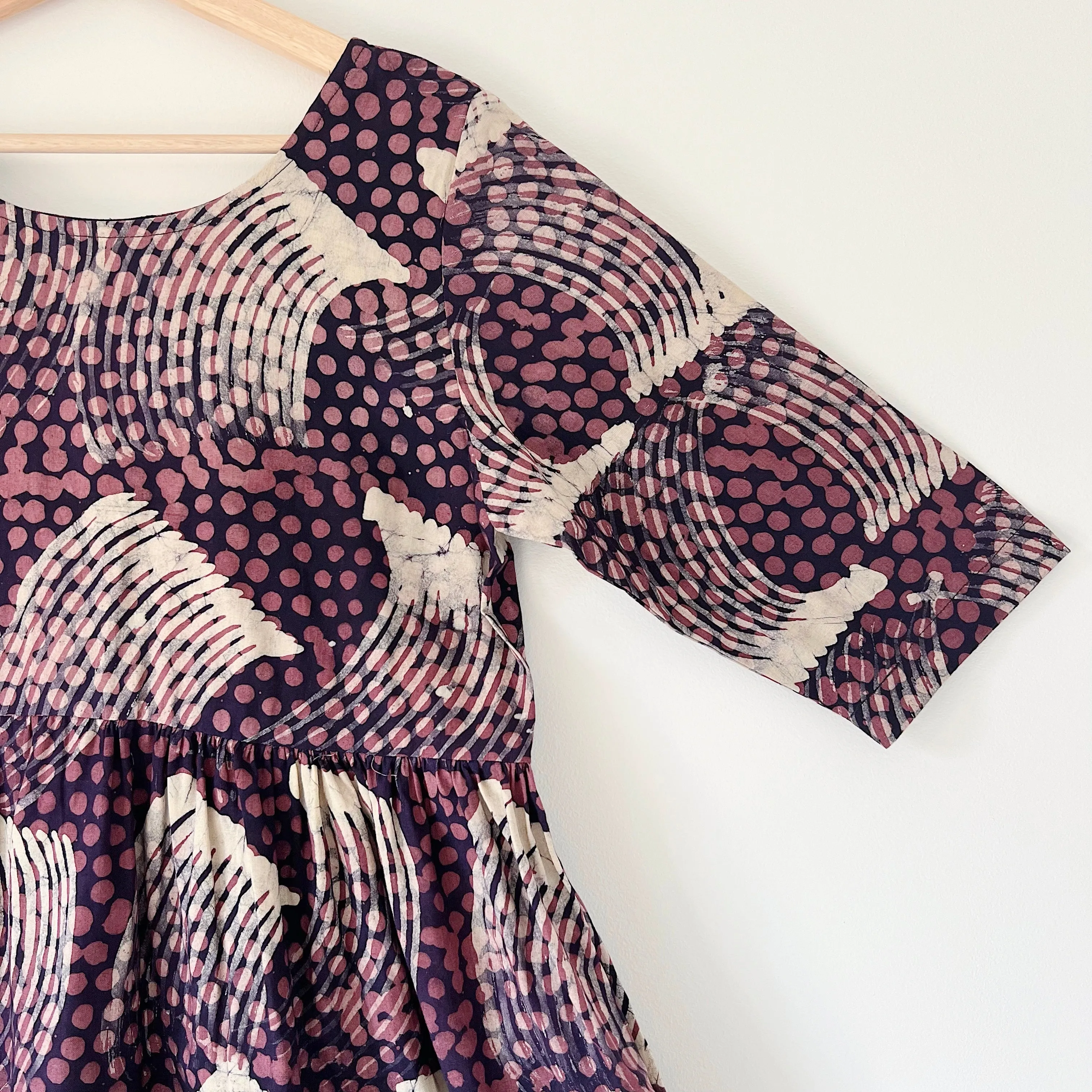 Fahari Bazaar | Sula Dress in Raspberry Brush Stroke