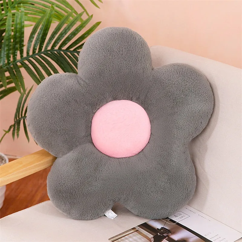 Flower Shape Cushion MK18722