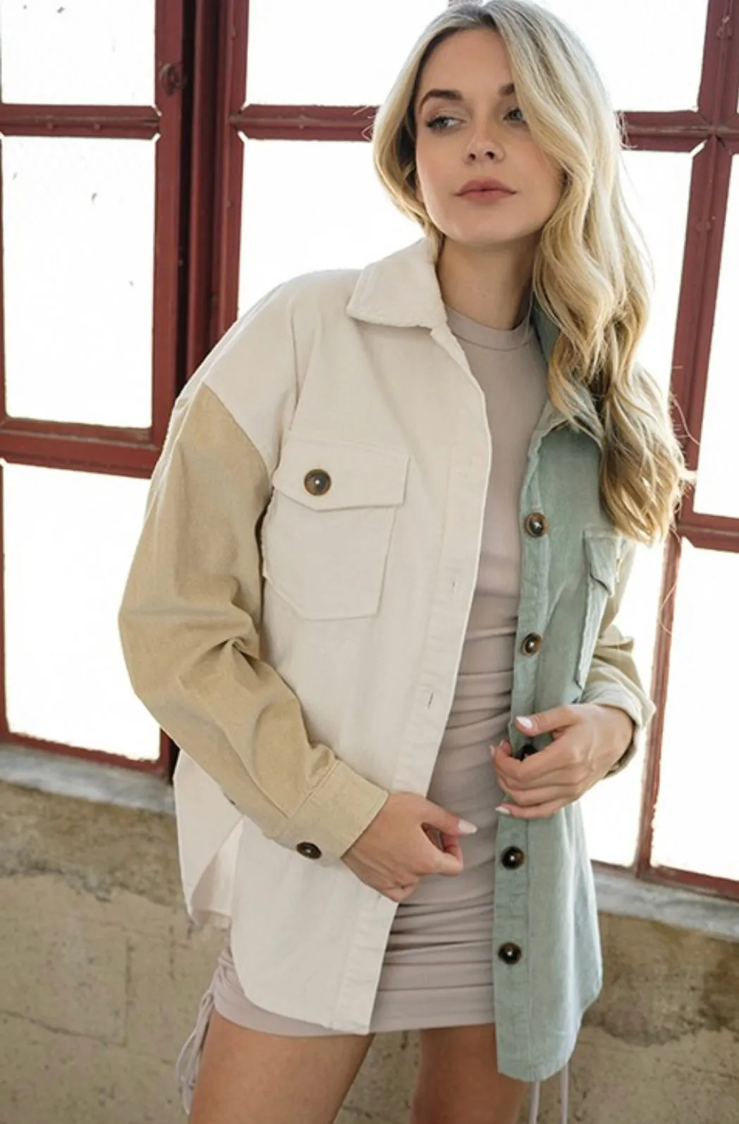 Sure! Here’s an optimized title for the product:

Chic Tammy Color-Block Corduroy Jacket for Women - Stylish and Cozy Layering Piece